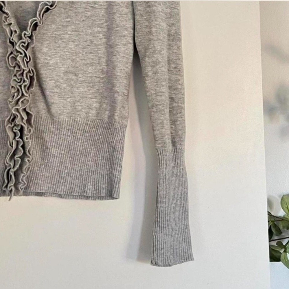 Sweet Romeo Light Gray Ruffled Cardigan - Picture 4 of 6